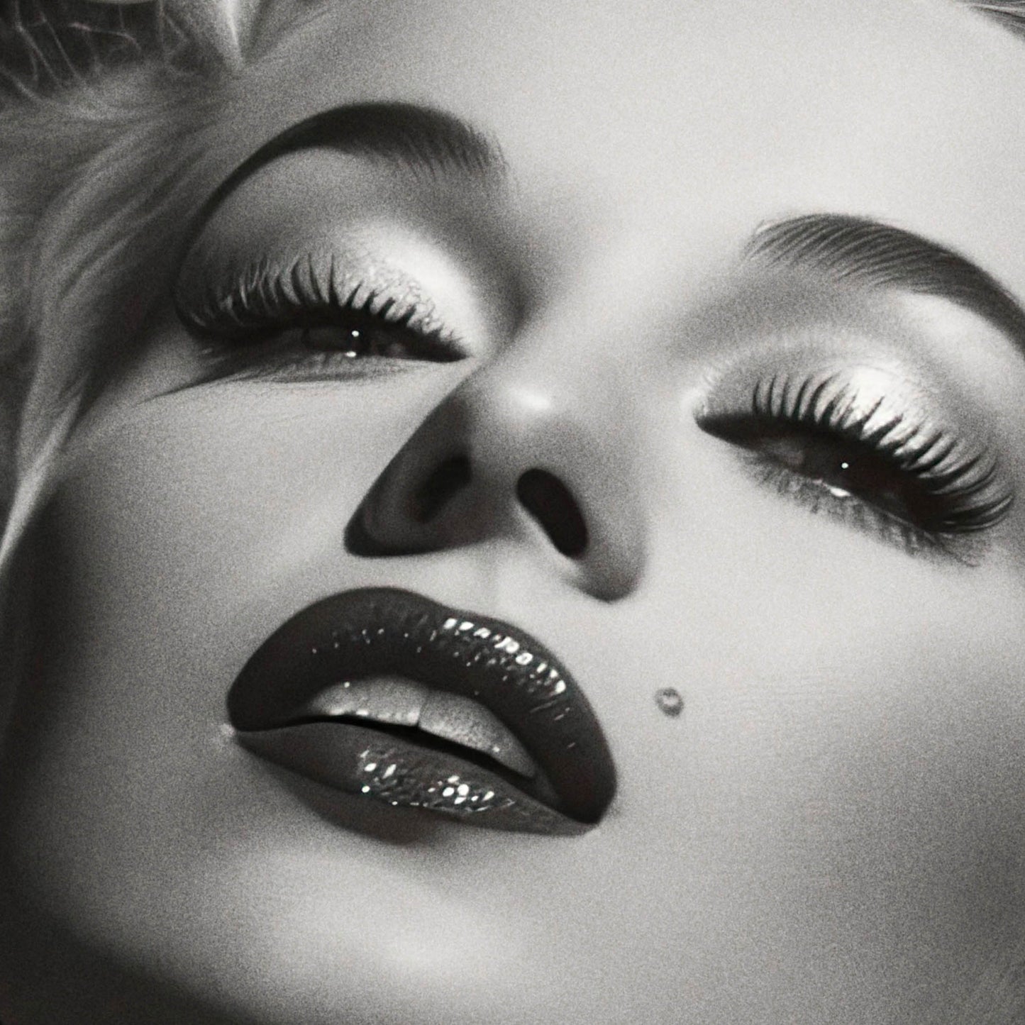 »Marilyn Monroe in Empire Waist Gown« poster