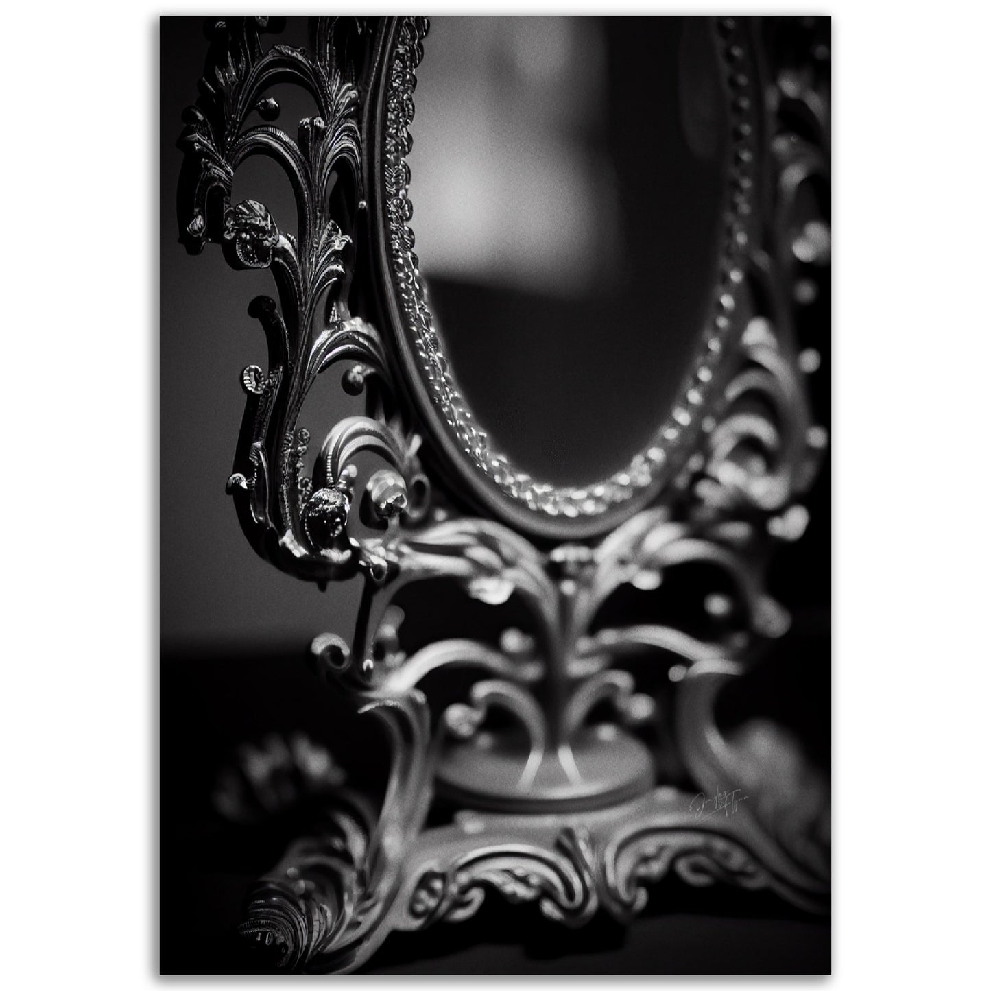 »Silence Mirror in Grey« poster
